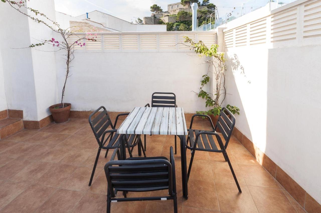 Apartamentos Al-Andalusi Dénia Esterno foto