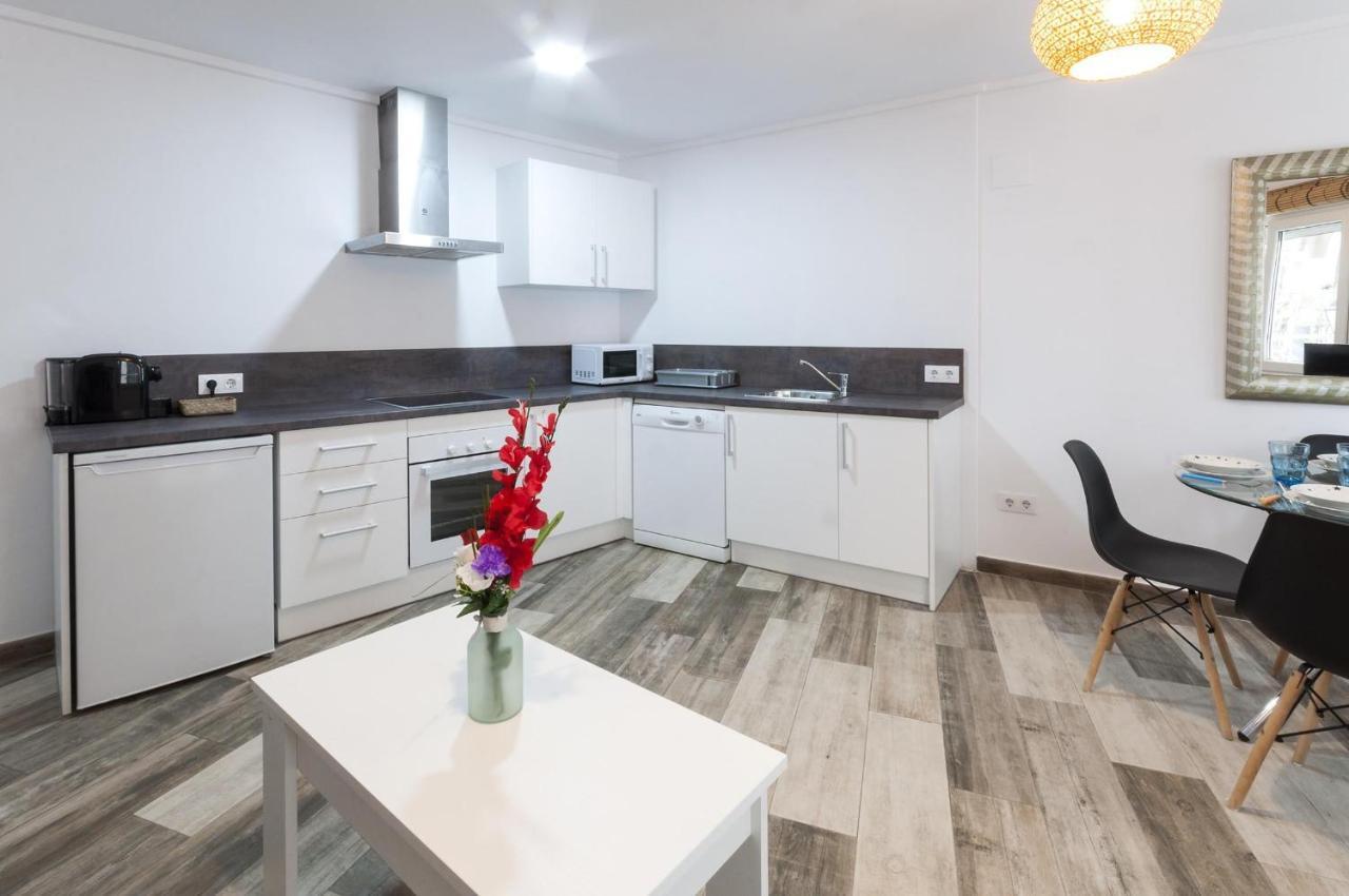 Apartamentos Al-Andalusi Dénia Esterno foto
