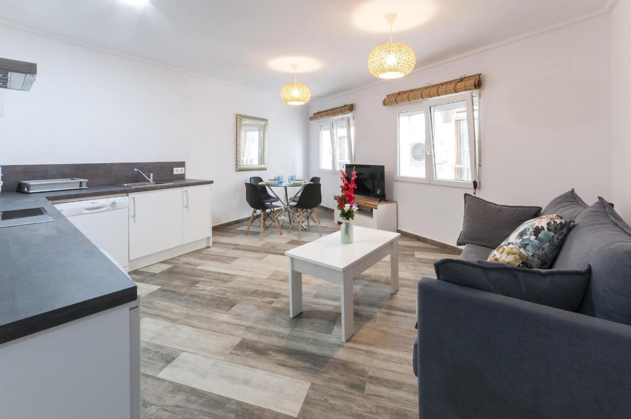 Apartamentos Al-Andalusi Dénia Esterno foto