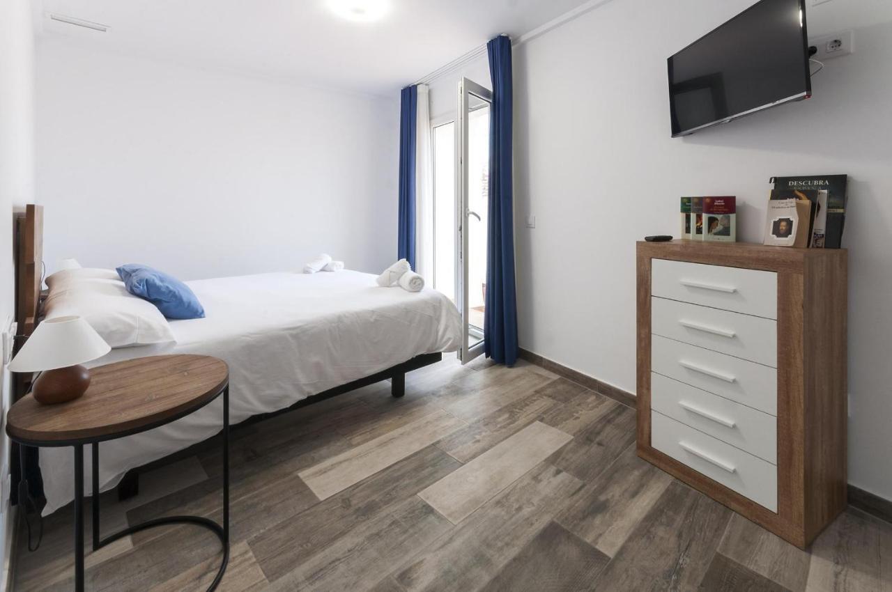 Apartamentos Al-Andalusi Dénia Esterno foto