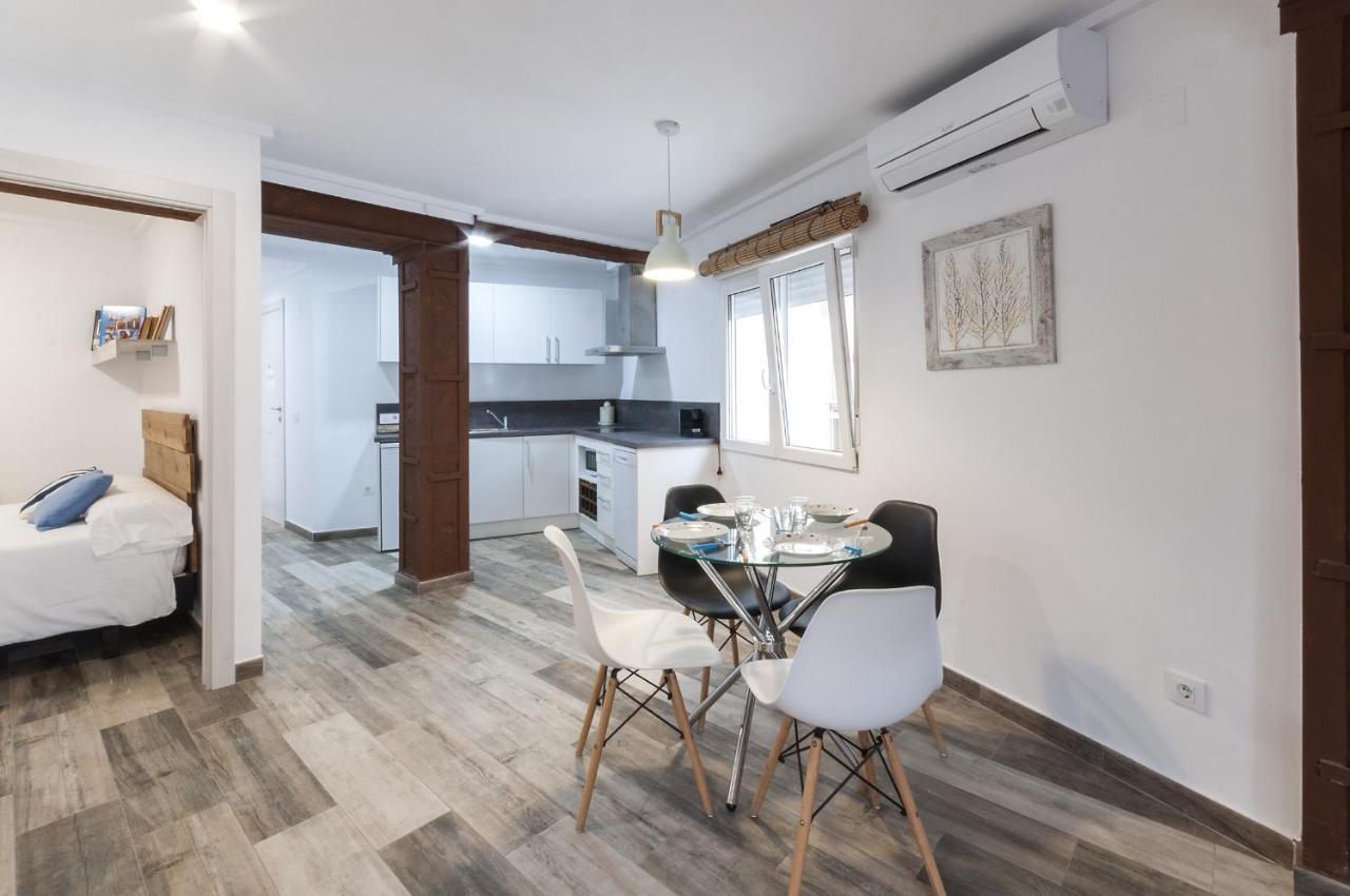 Apartamentos Al-Andalusi Dénia Esterno foto