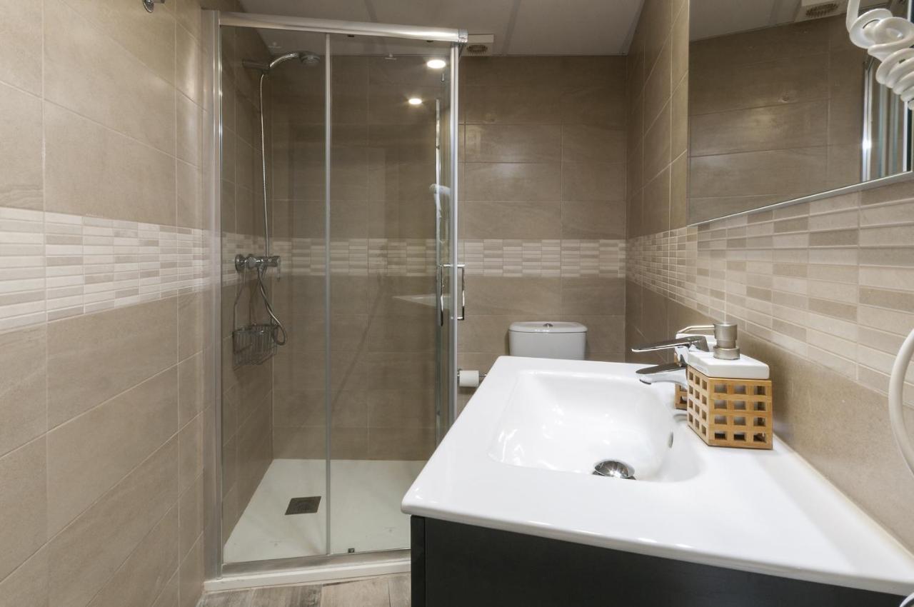 Apartamentos Al-Andalusi Dénia Esterno foto