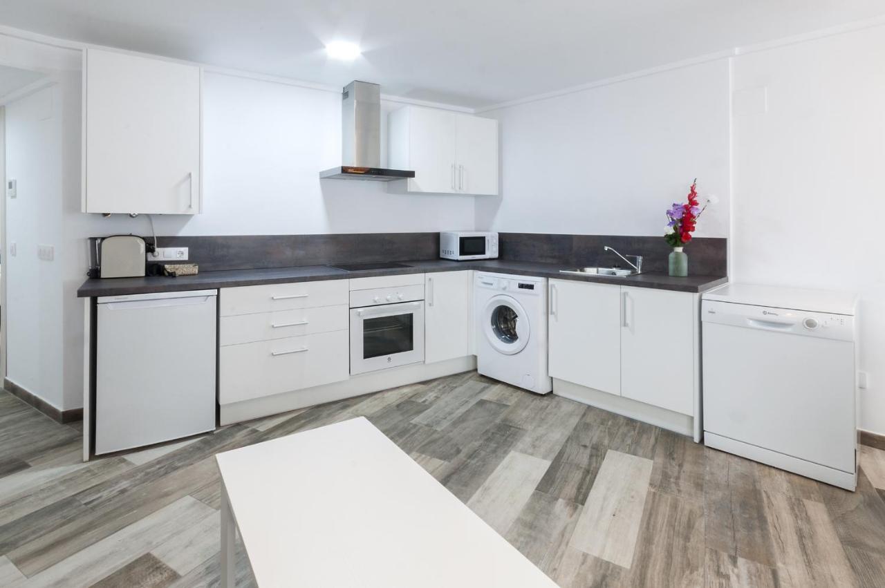 Apartamentos Al-Andalusi Dénia Esterno foto