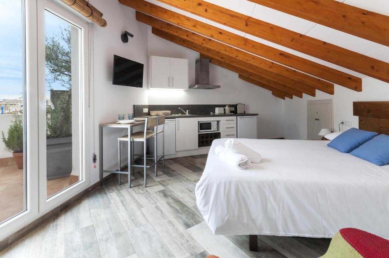 Apartamentos Al-Andalusi Dénia Esterno foto