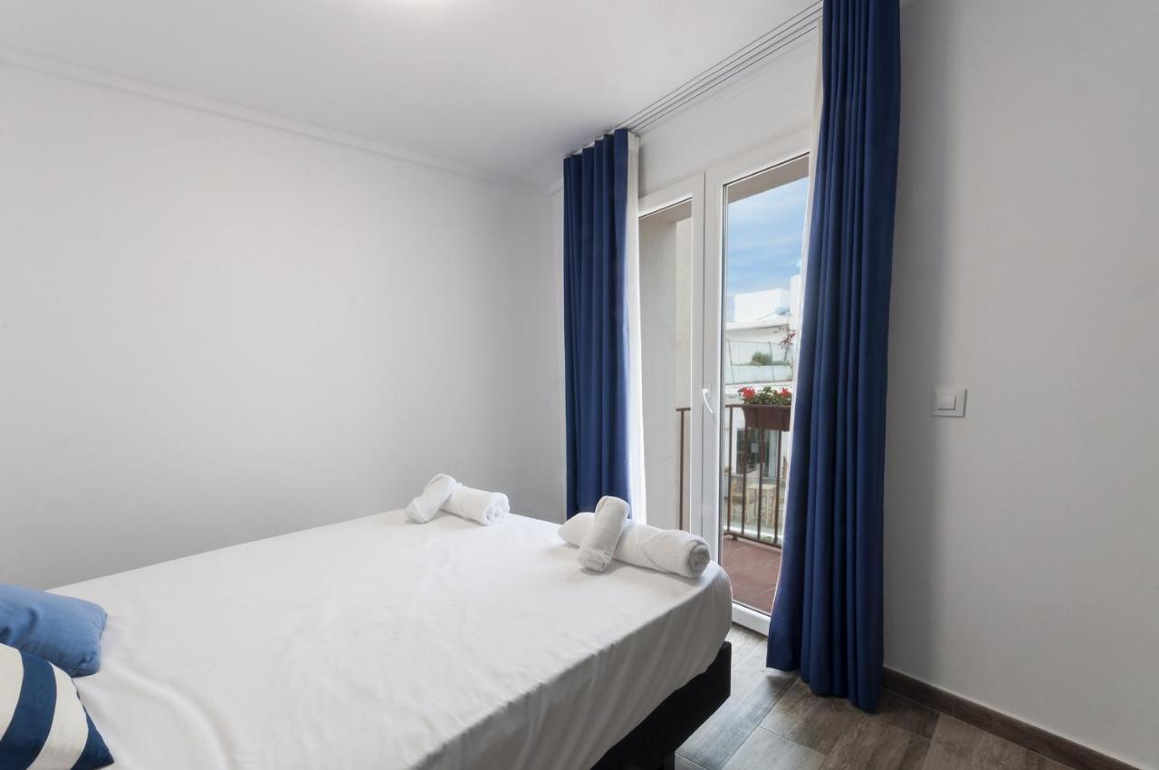 Apartamentos Al-Andalusi Dénia Esterno foto