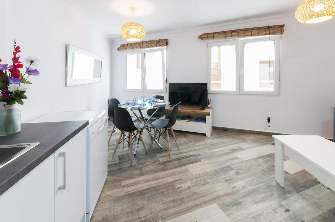 Apartamentos Al-Andalusi Dénia Esterno foto