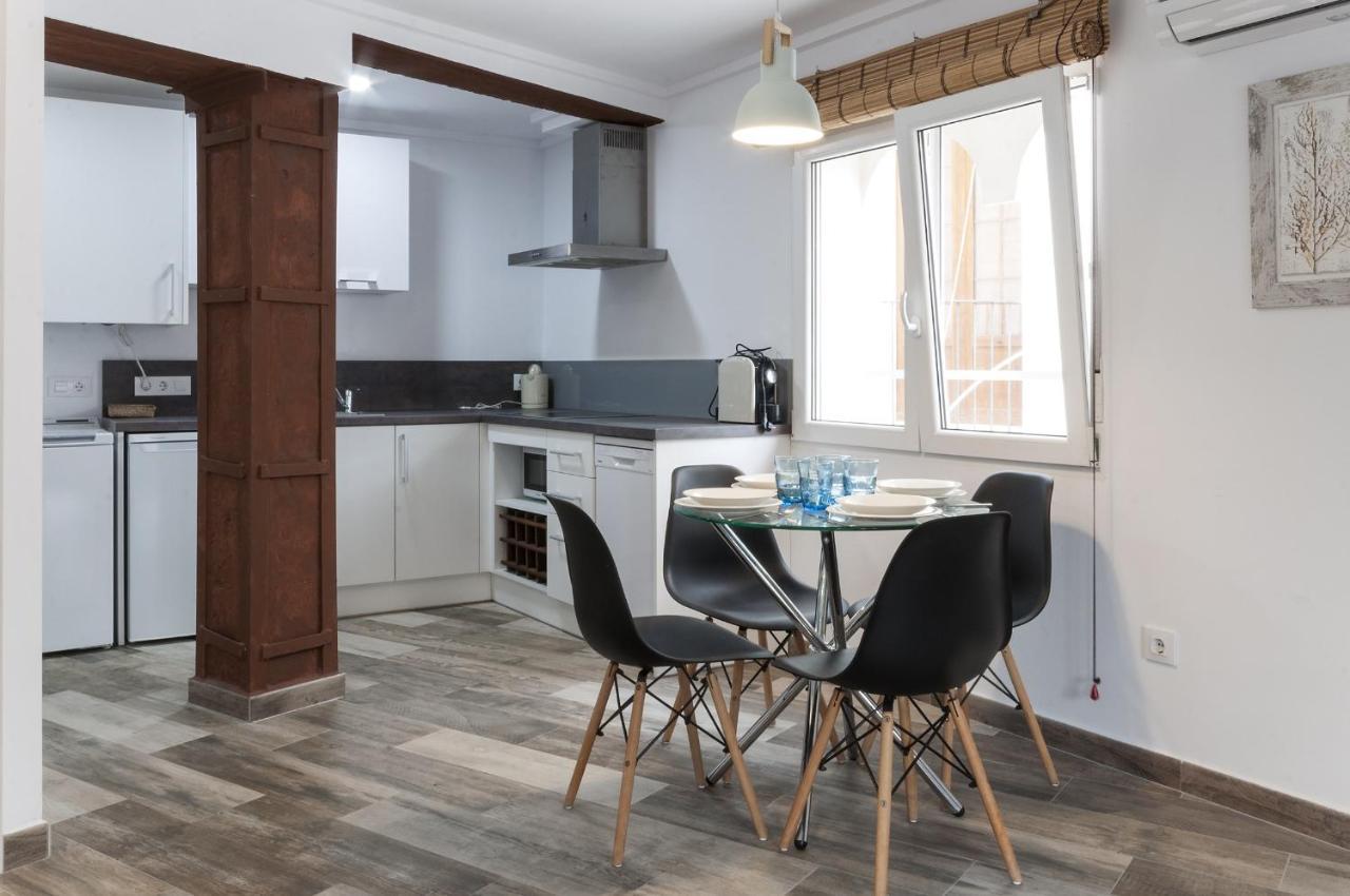 Apartamentos Al-Andalusi Dénia Esterno foto
