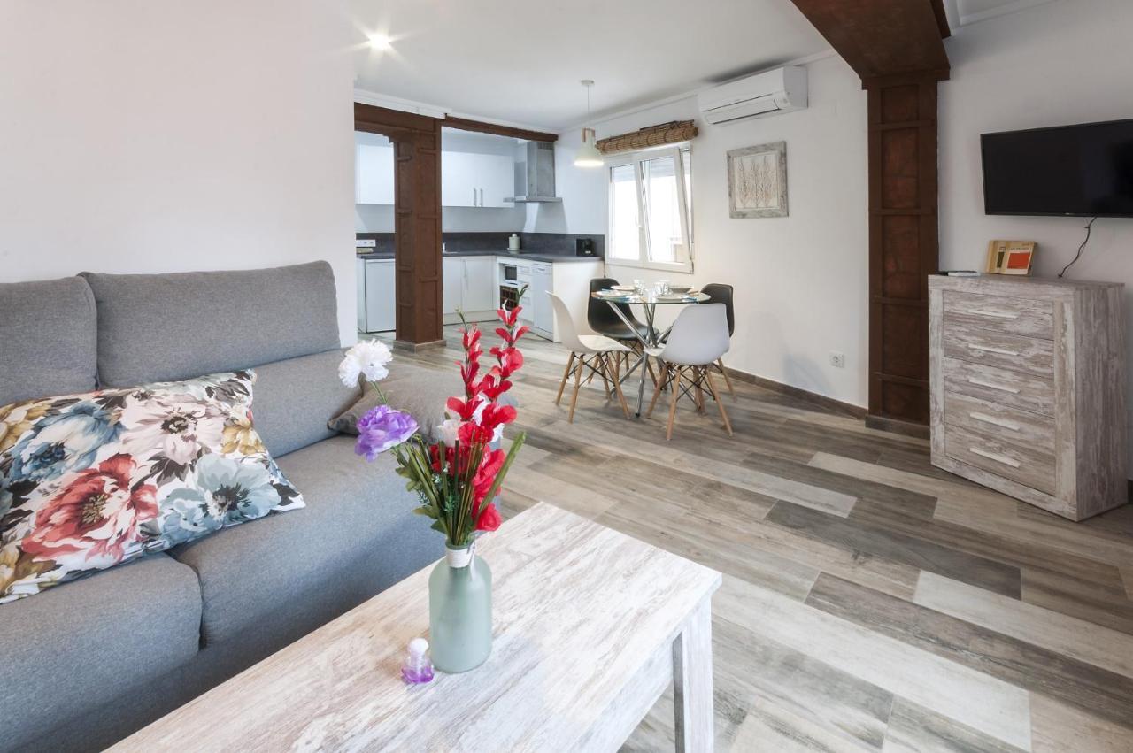 Apartamentos Al-Andalusi Dénia Esterno foto