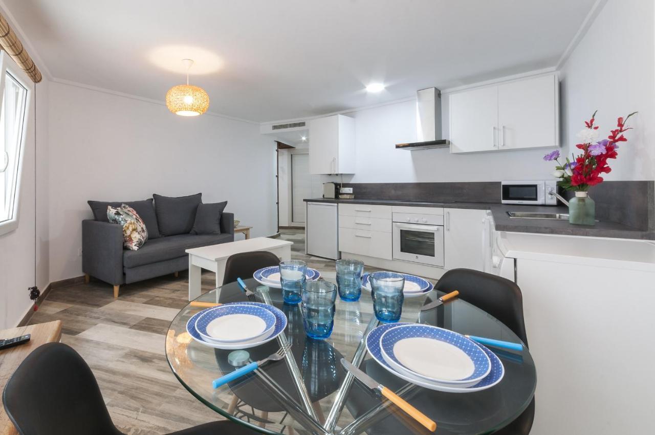 Apartamentos Al-Andalusi Dénia Esterno foto